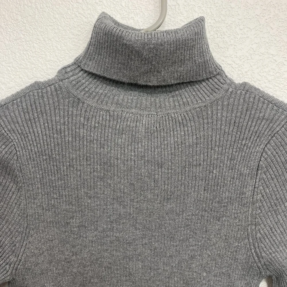 Ambiance Apparel Grey Ribbed Turtleneck Sweater Large - Picture 3 of 5